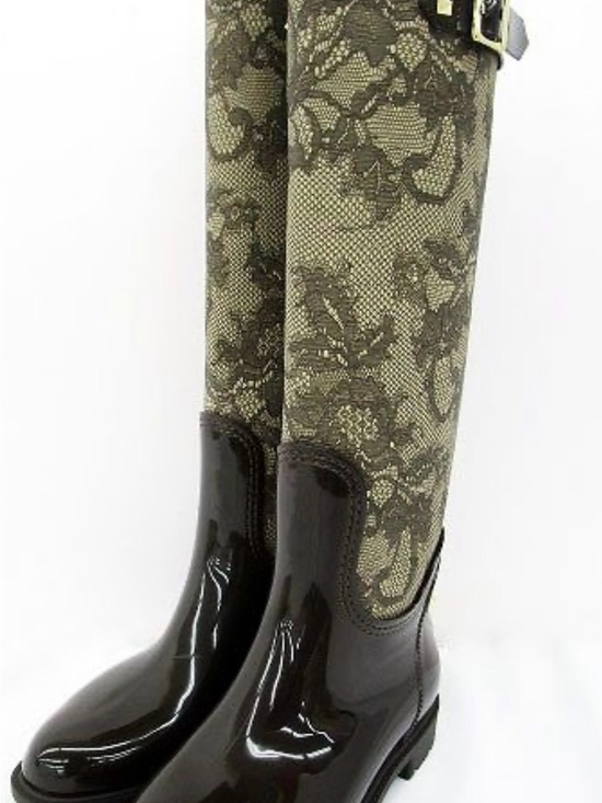 Valentino Garavani Shoes - Valentino Garavani Regina Regis Lace Print Rain Boots Black EU 36 US 6